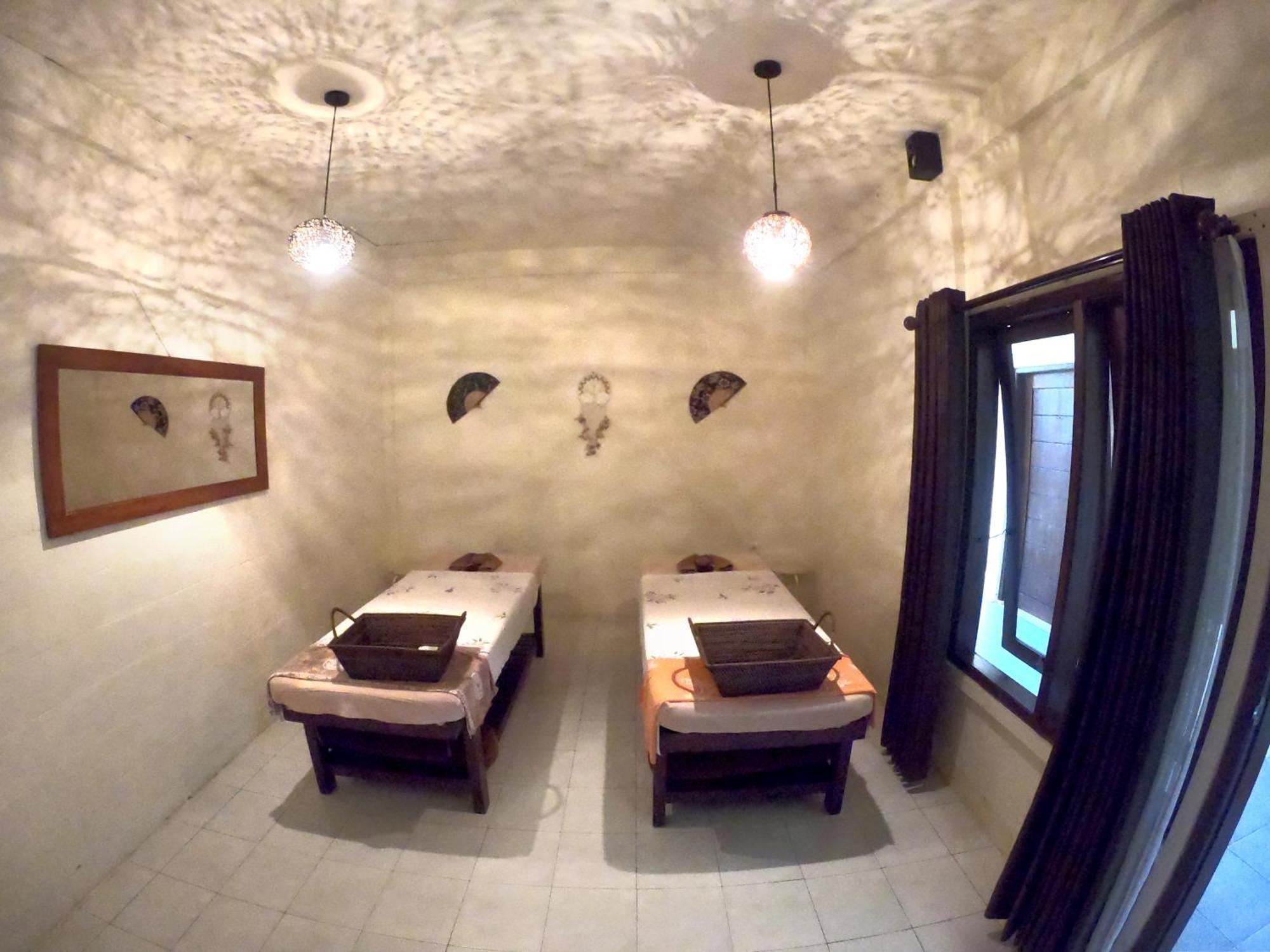 Bruga Villas Restaurant And Spa Selong Blanak Exterior foto